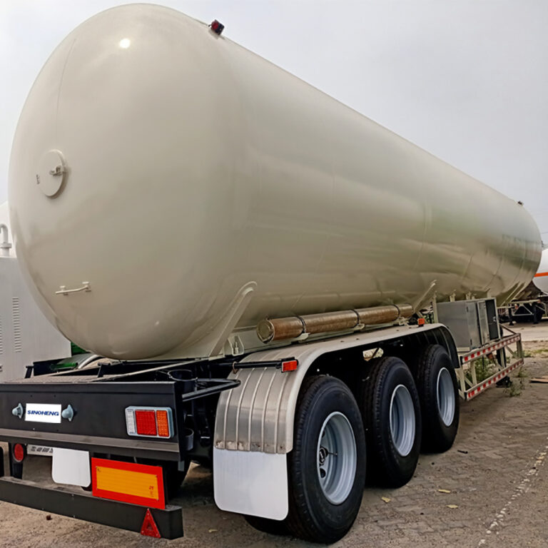 Off road LPG tanker semi-trailer