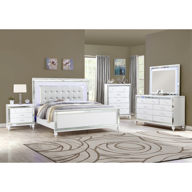 Bedroom set