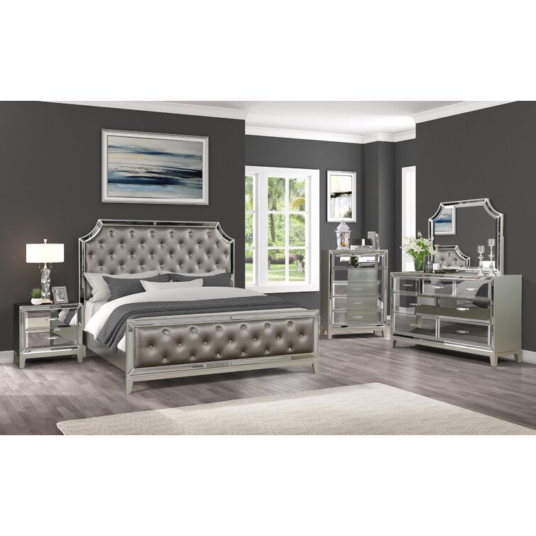 Bedroom set