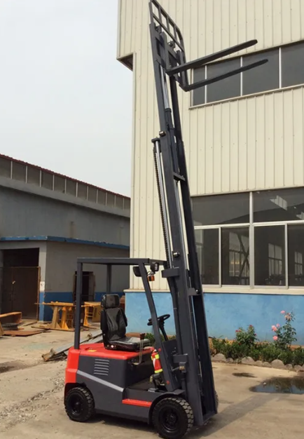 Forklift Truck with Battery