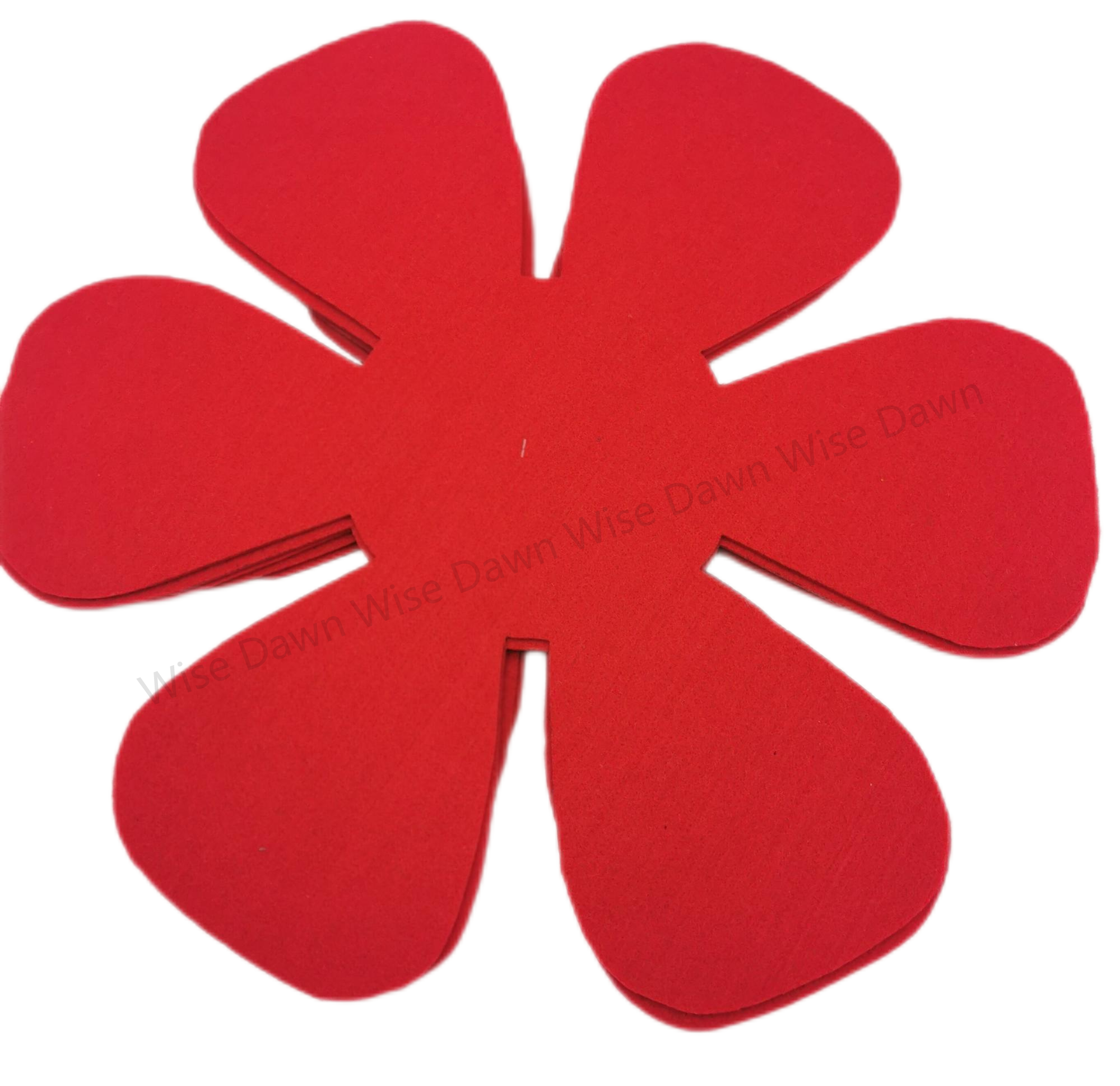 Nonwoven cookware protectors nonwoven mats