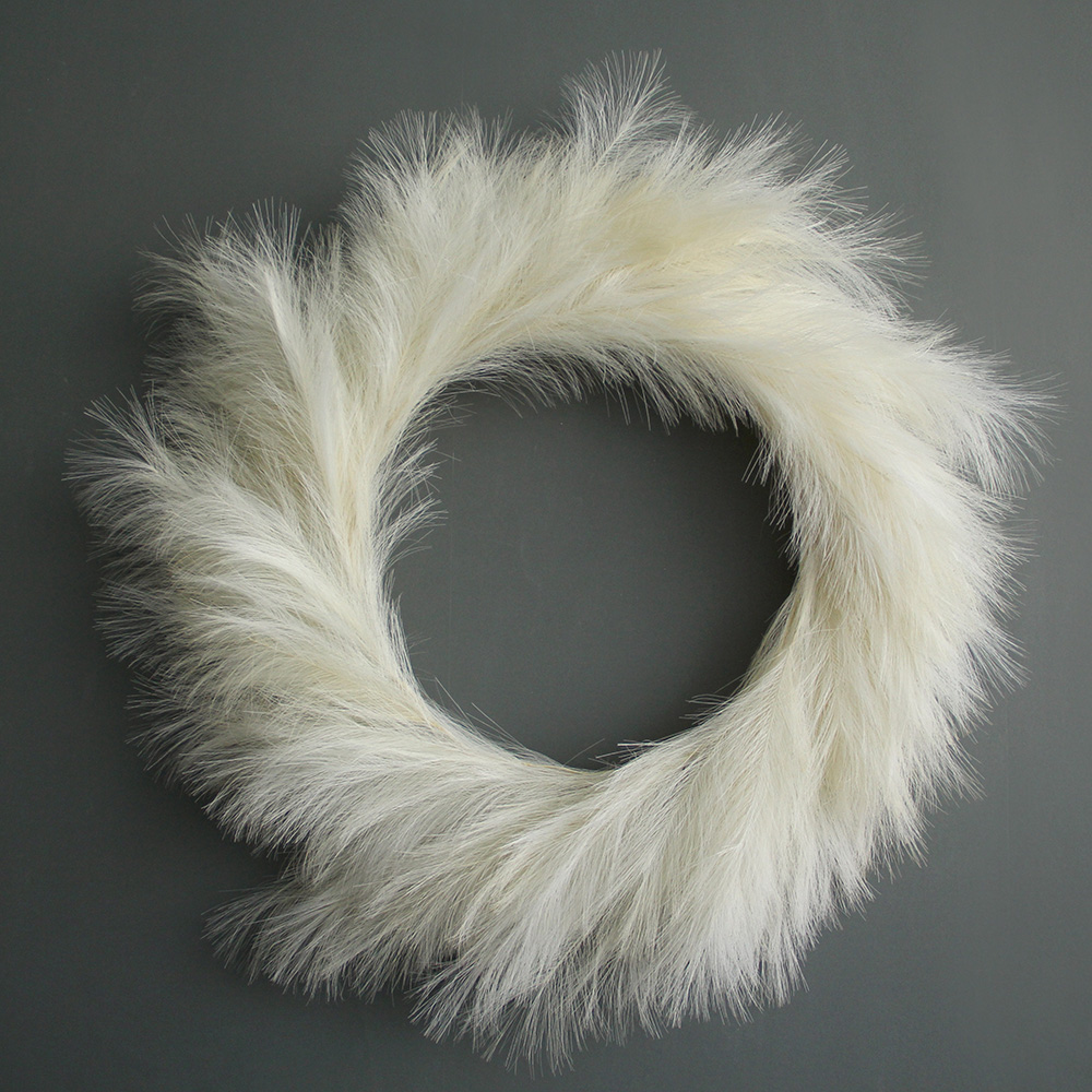 Transworld Artificial Pampas Grass Wreat Multicolour Large Faux Reed Wreath For Home Decorations