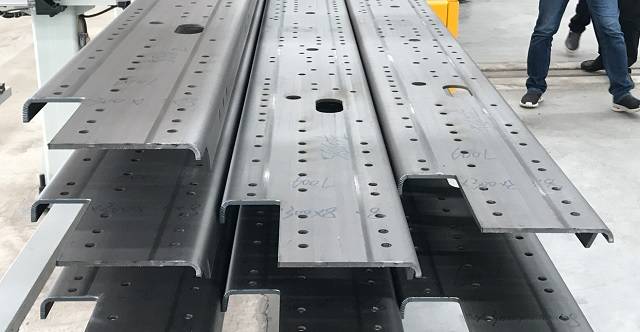 Fmf Corp. CNC Robot Cutting Line For Automobile U Beam