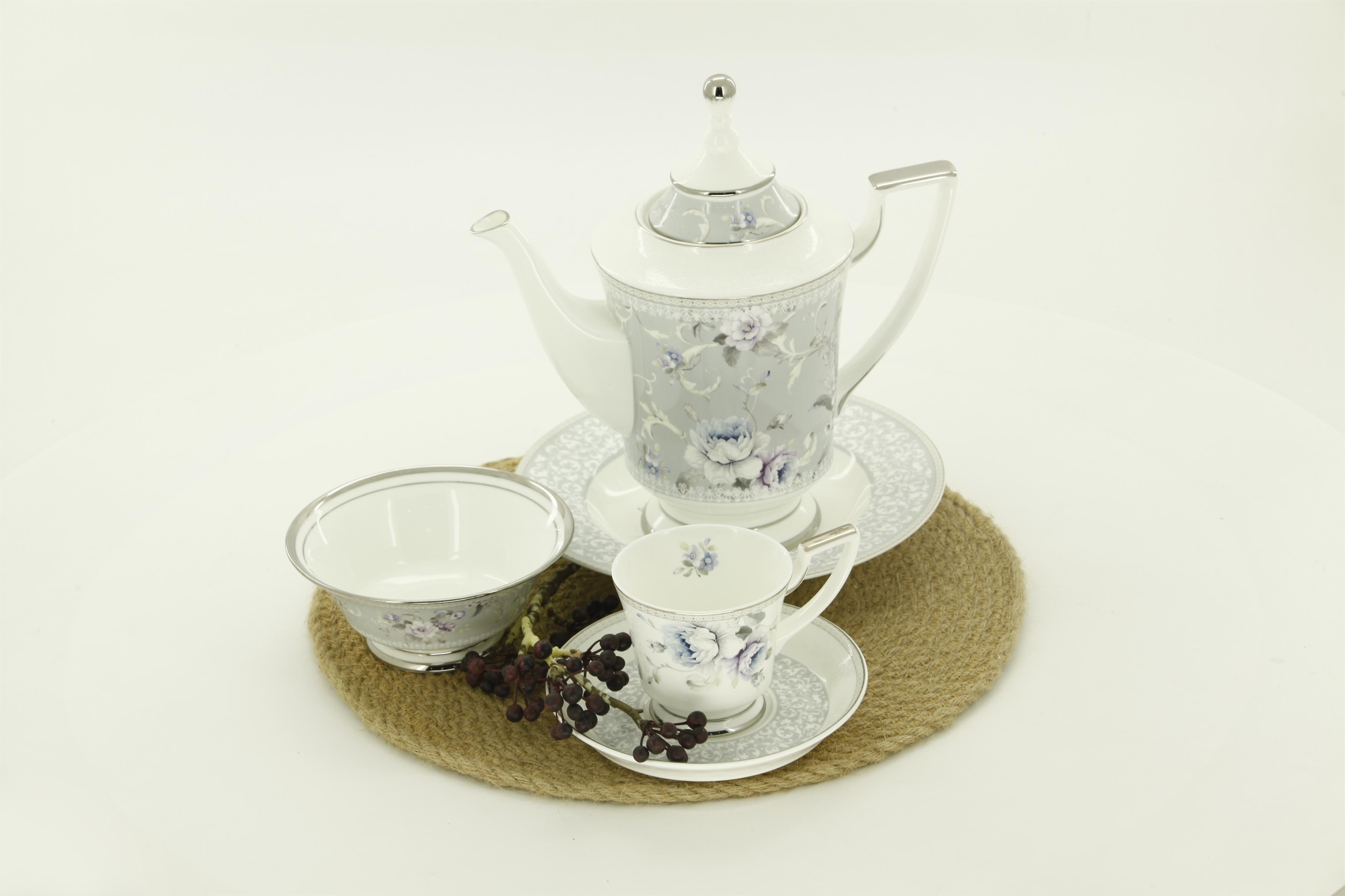 porcelain table ware
