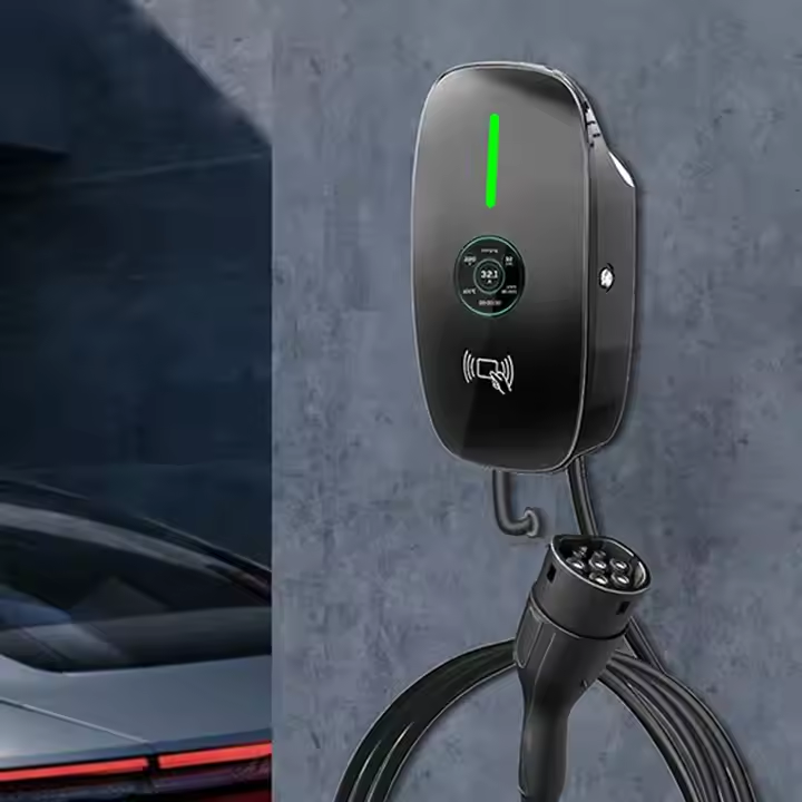 Portable 11kw 22kw Fast EV Charging Station 5M Type 2 Charging Gun 4.3inch Screen 32A 7 Kw Charger