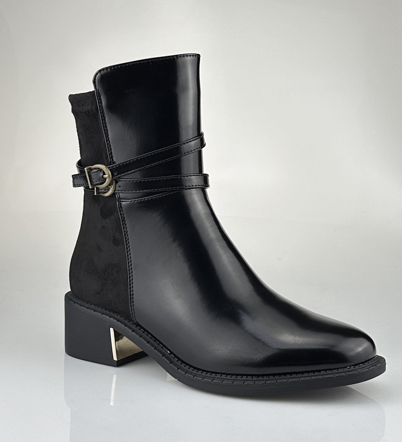 Heeled Buckle Boot