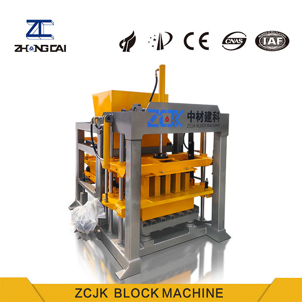QTY4-18 Interlocking Brick Machine