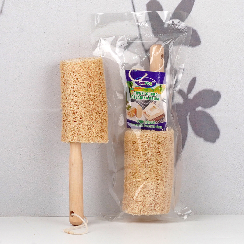 Loofah wooden cleaning brush