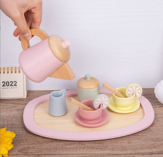 Wooden Eating Set