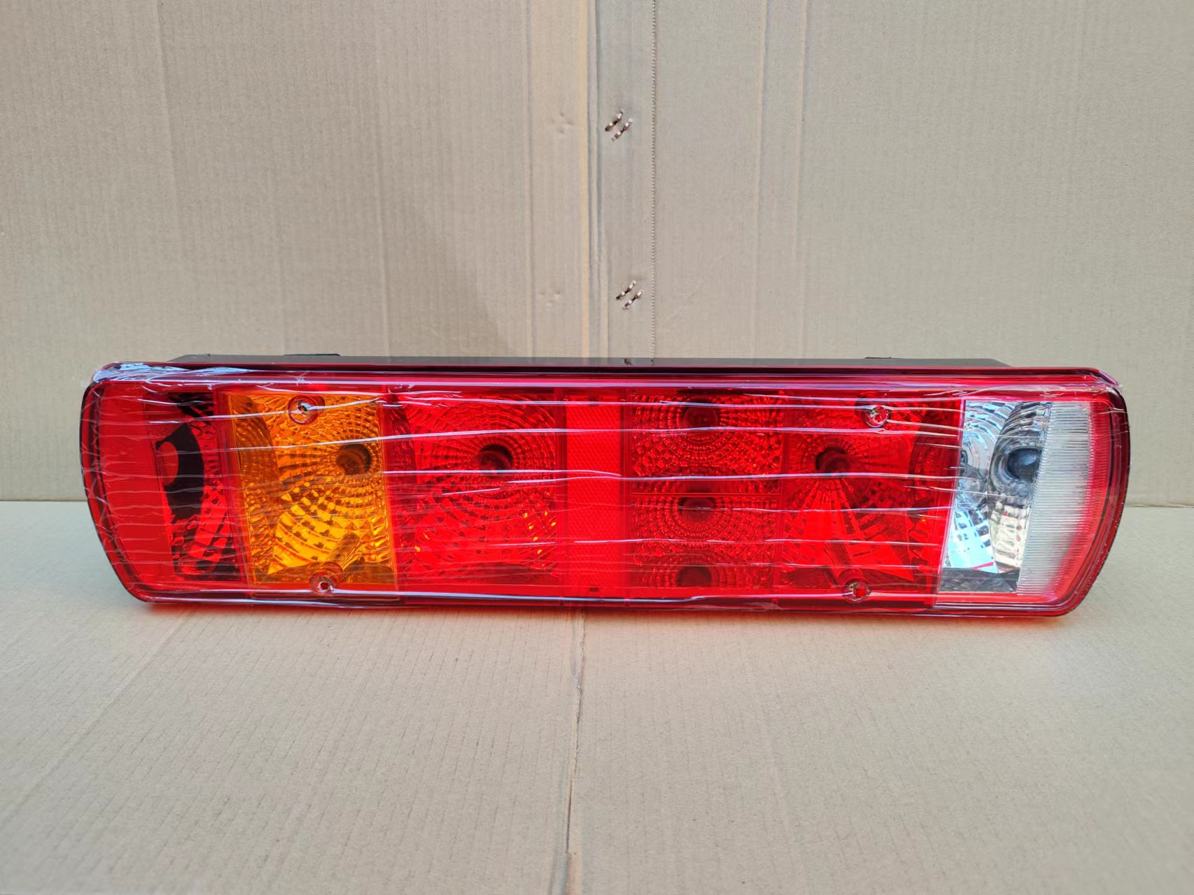 FAW J6P-500 JH6 Tail lamp 3716015-91W