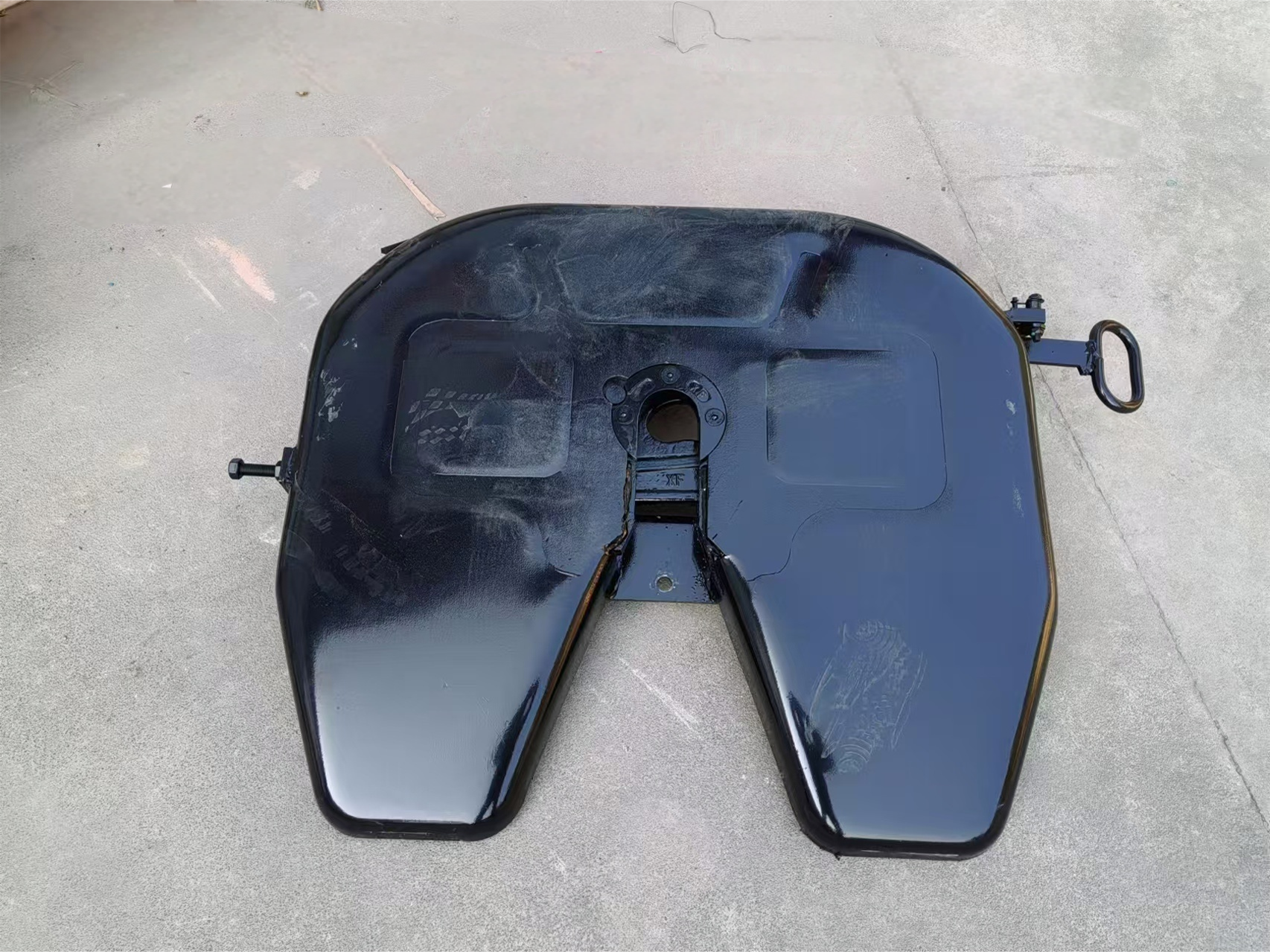 Sinotruk HOWO 90MM Traction Seat Assembly WG9114930022 Mafuch