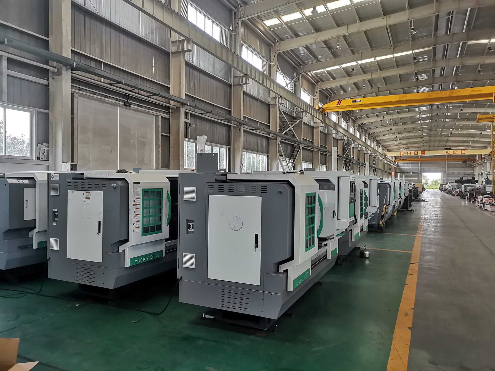NINGBO BONED AREA HAITIAN IMPORT & EXPORT CO., LTD. – molde de inyección 1