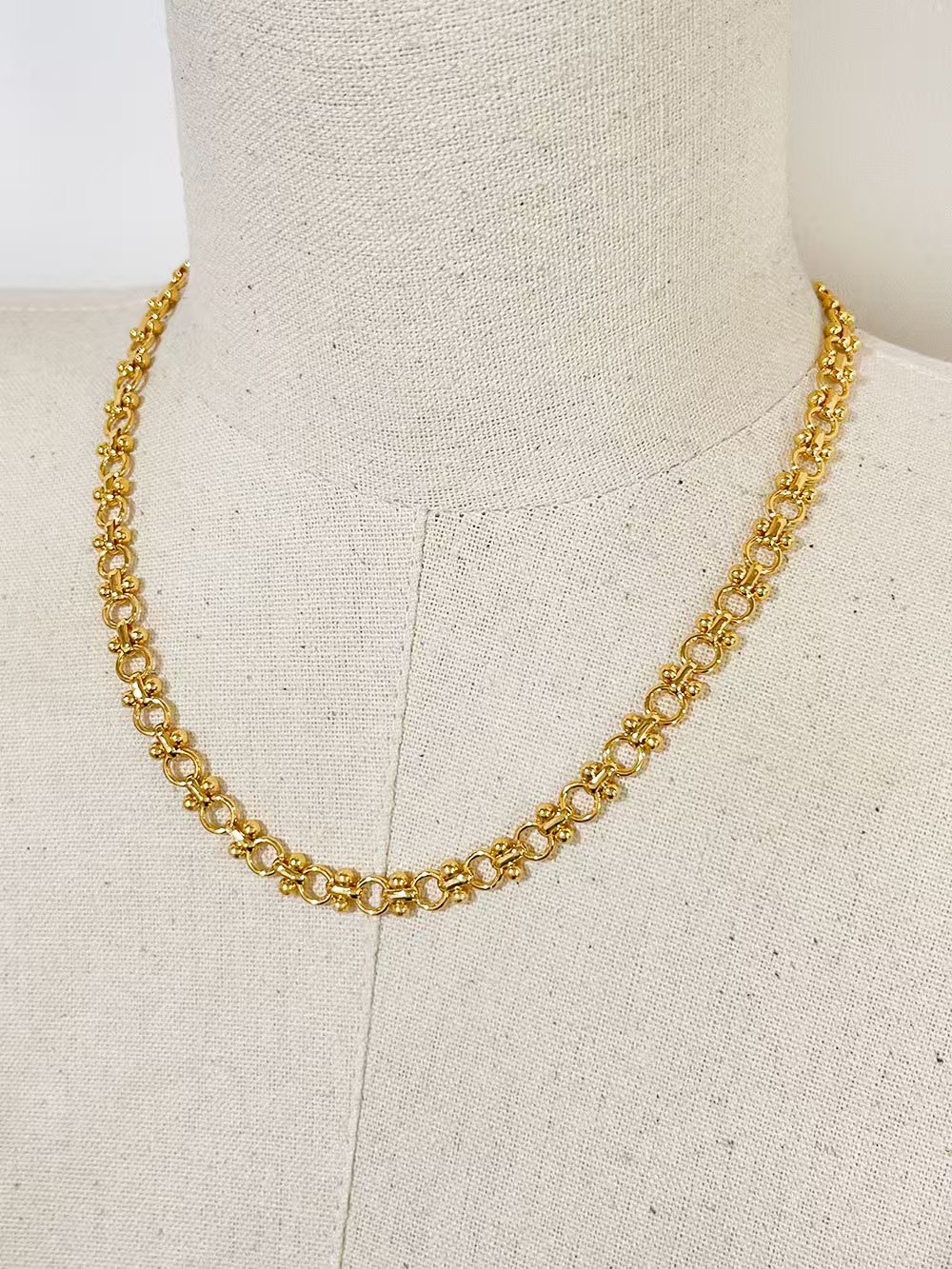 Fashionable European and American cool style high-end handmade necklace
