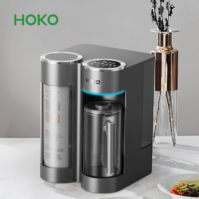 Smart desktop RO water purifier with storage kettle