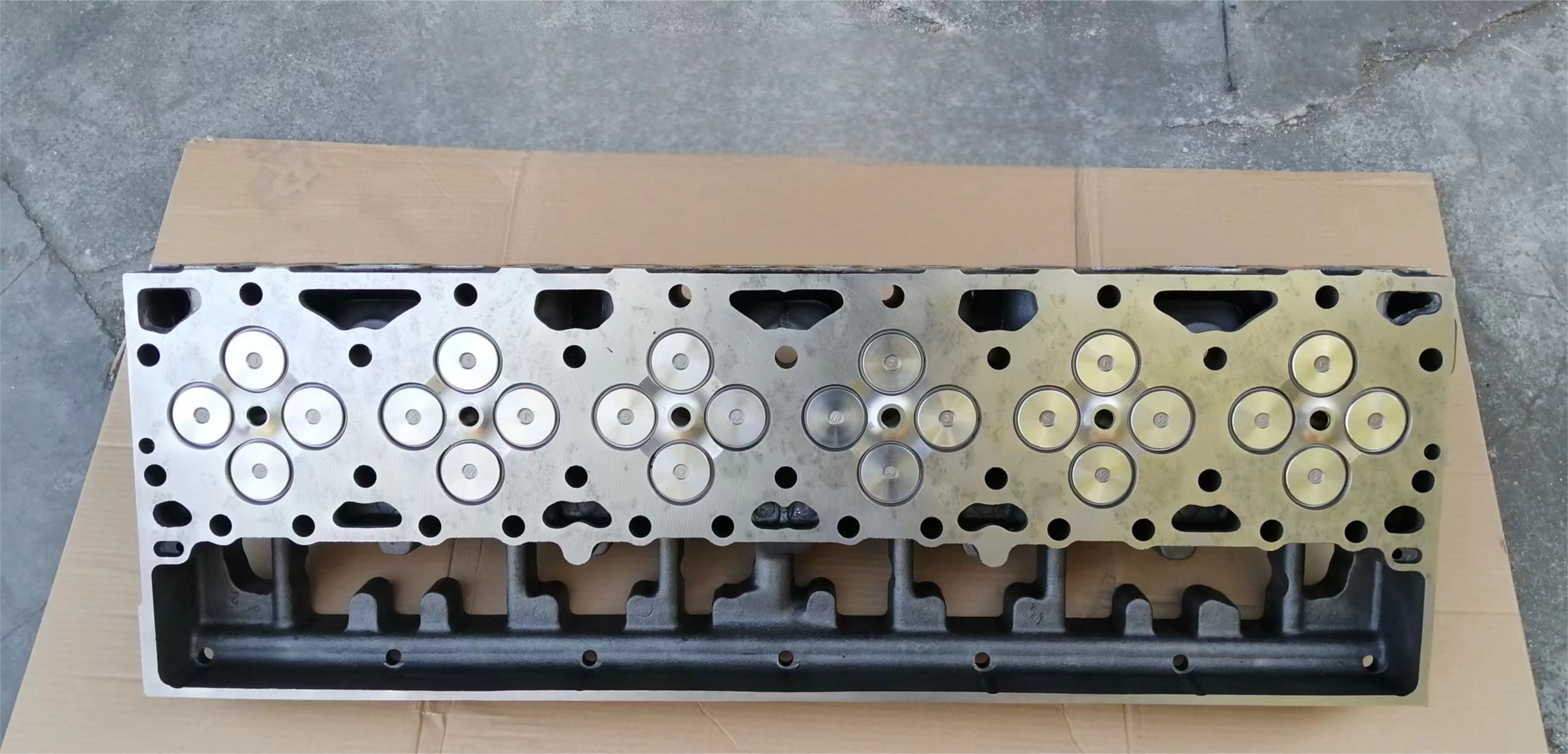 Cummins 420 Engine Cylinder Head Assy 2864028X 4952832-A Mafuch