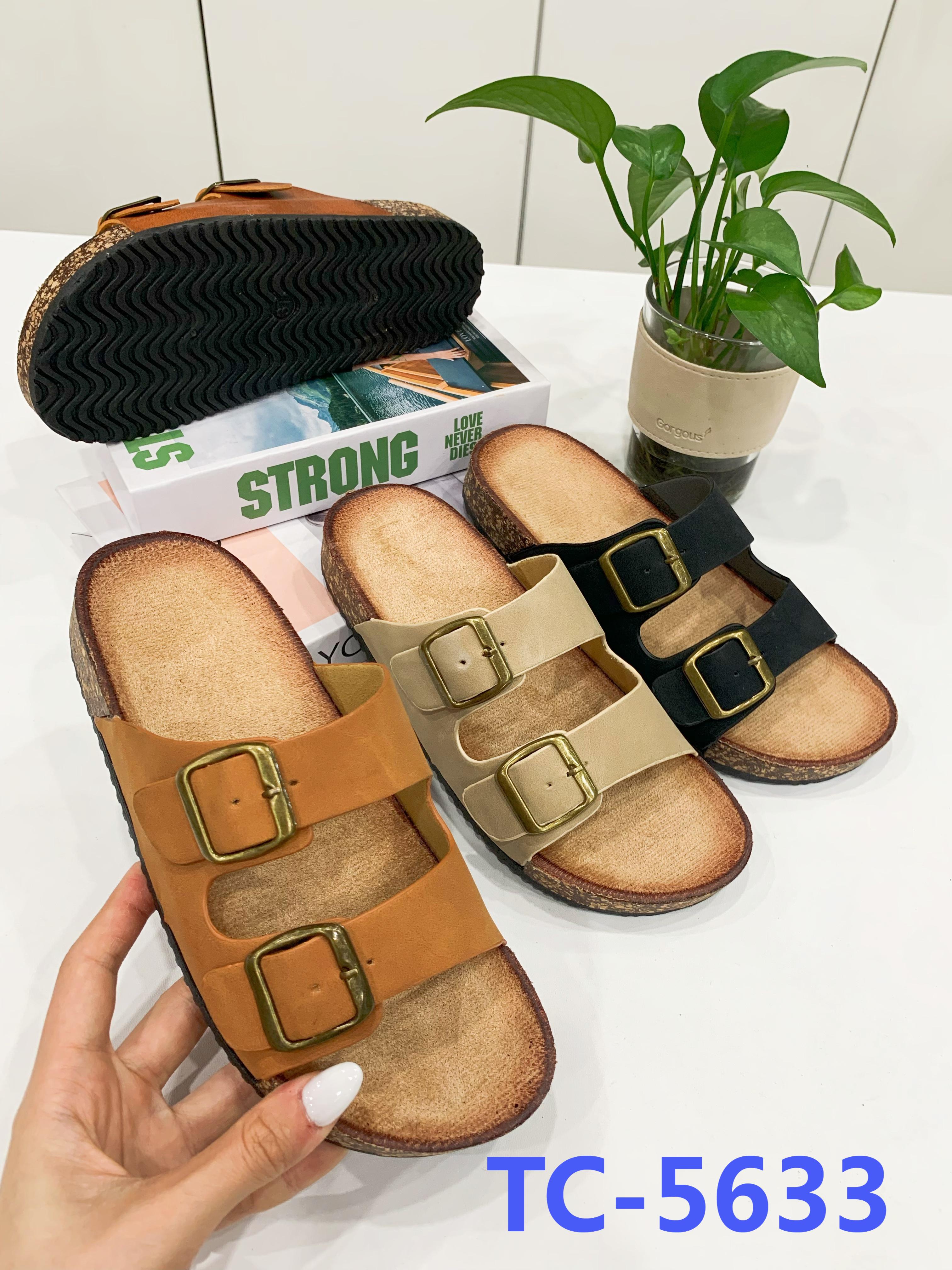 Ladies slippers
