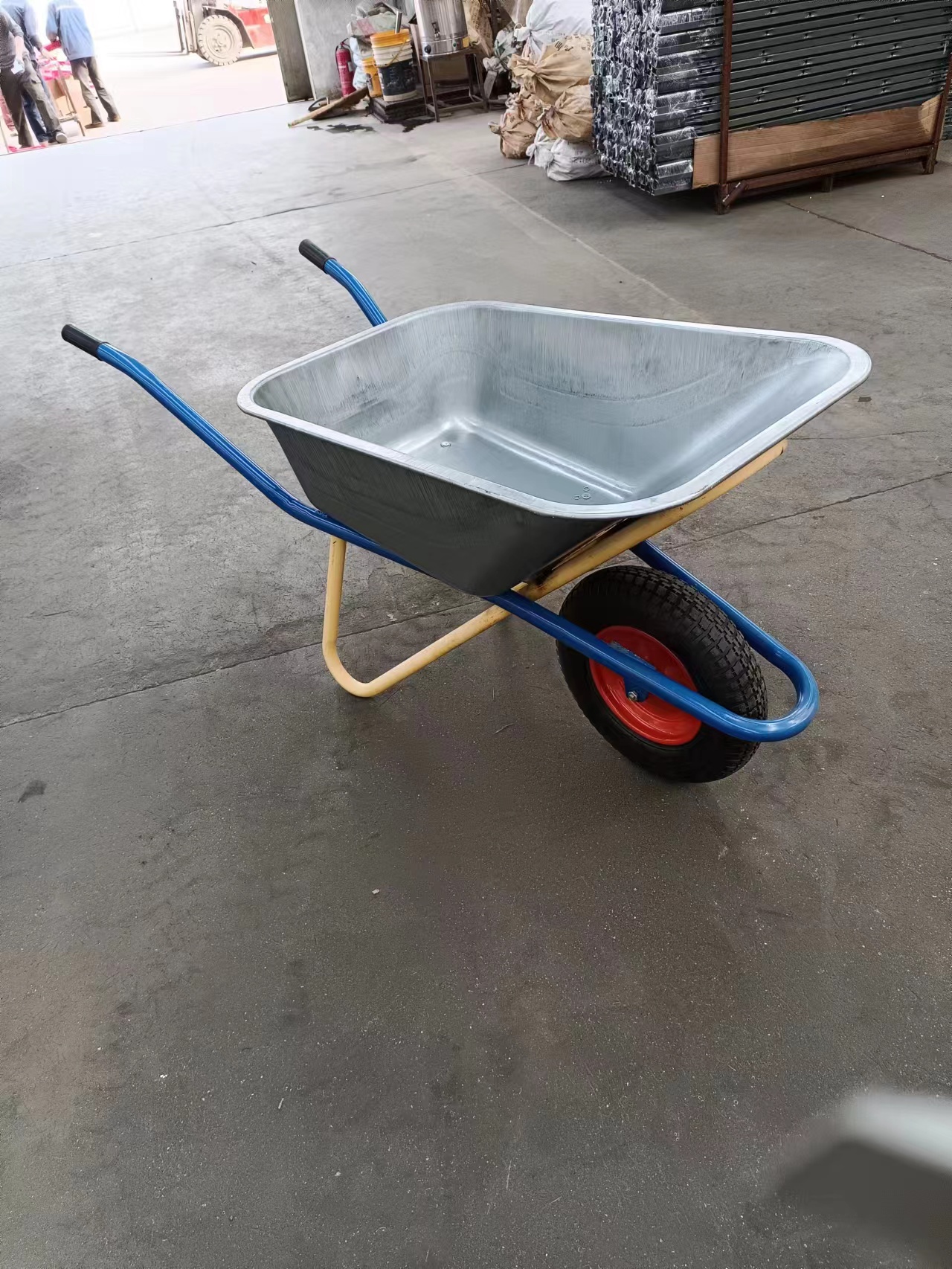 Wheelbarrow Wb6400