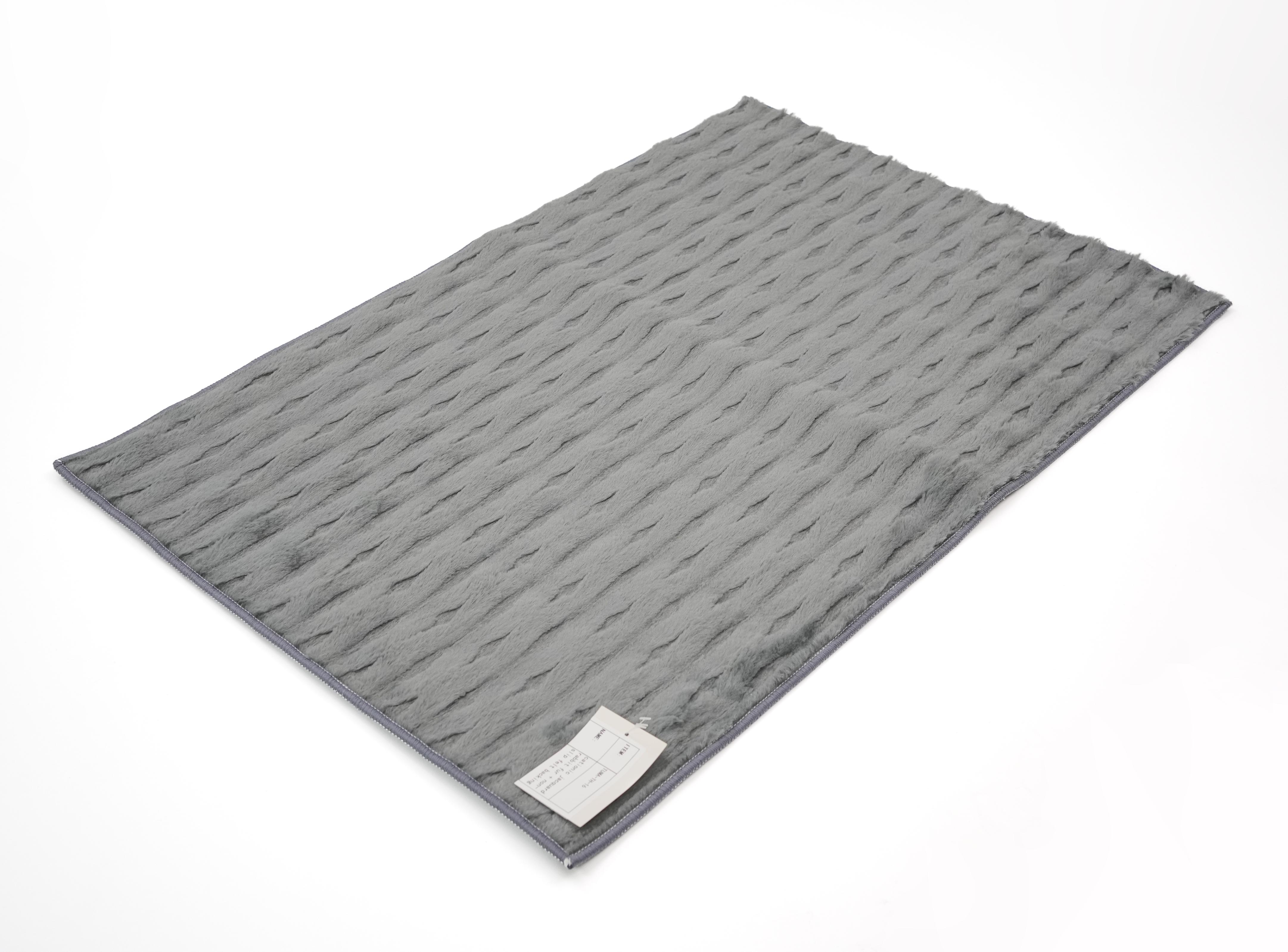 Plush embossed carpet