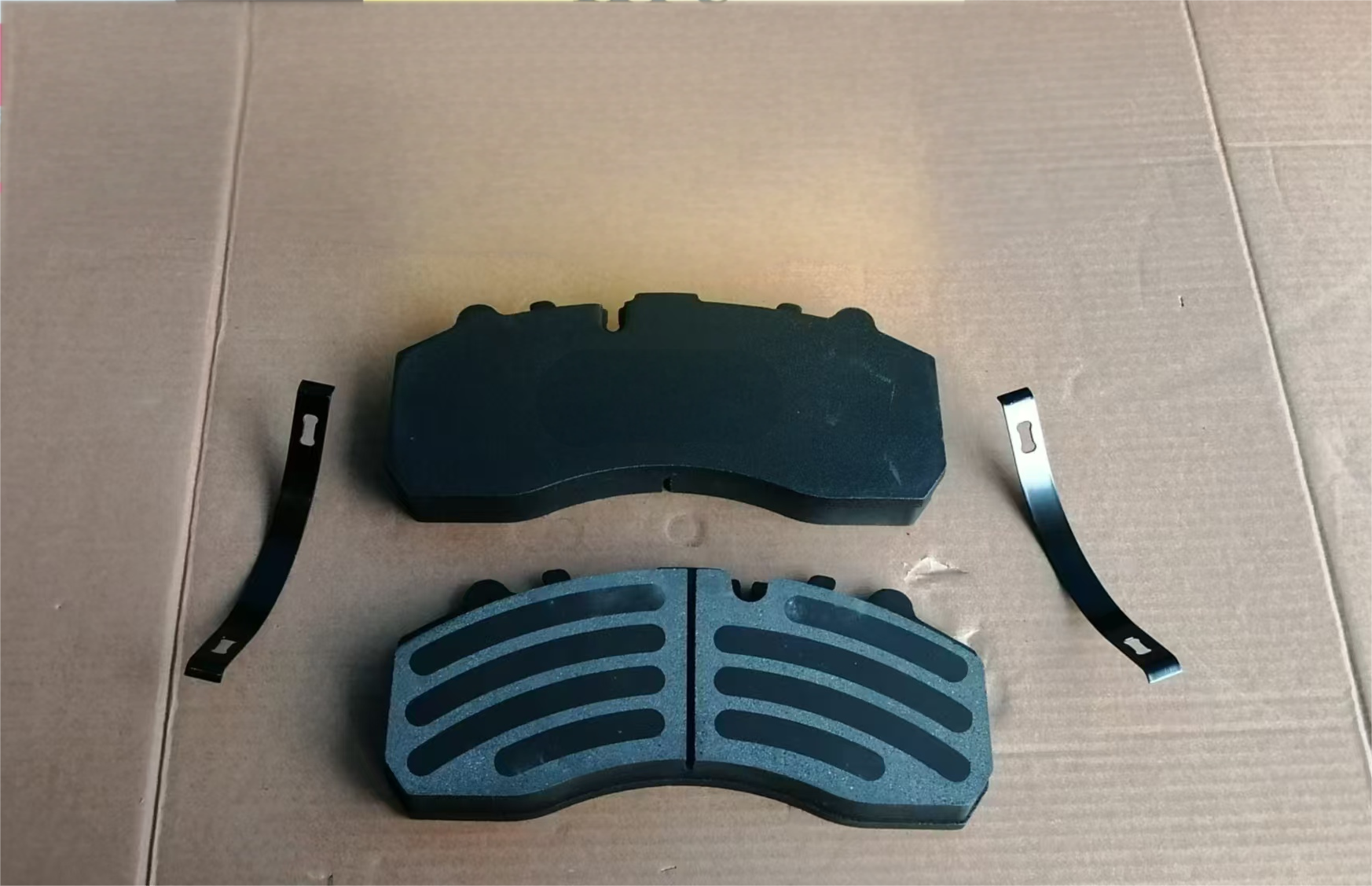 SCANIA Heavy duty truck Brake Pad with Kits 3501-3701/CVP020-29087 Mafuch