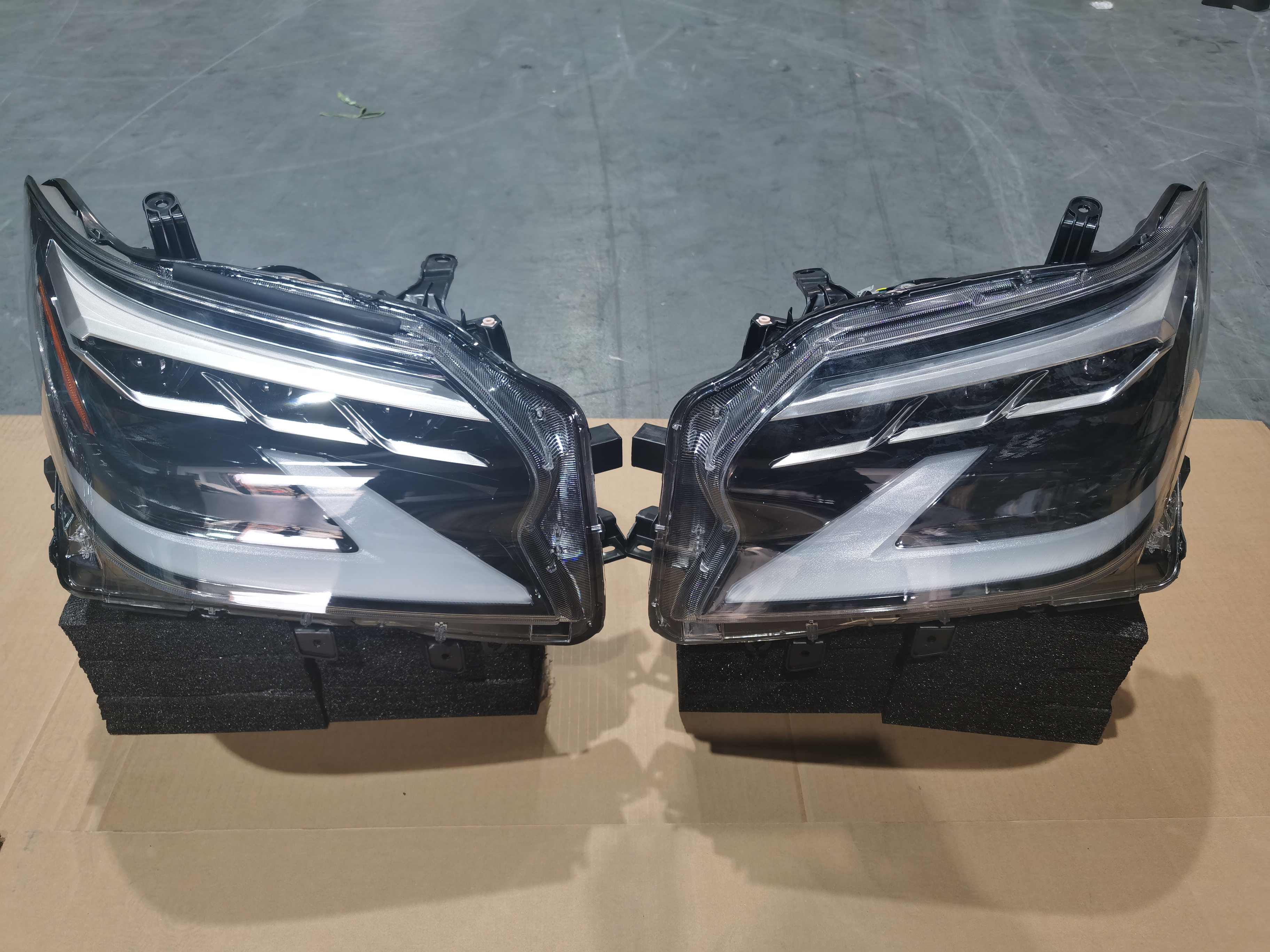 JIANGSU DUO RUI MI FA AUTOMOBILE TECHNOLOGY CO.,LTD – manubrio de aluminio 3