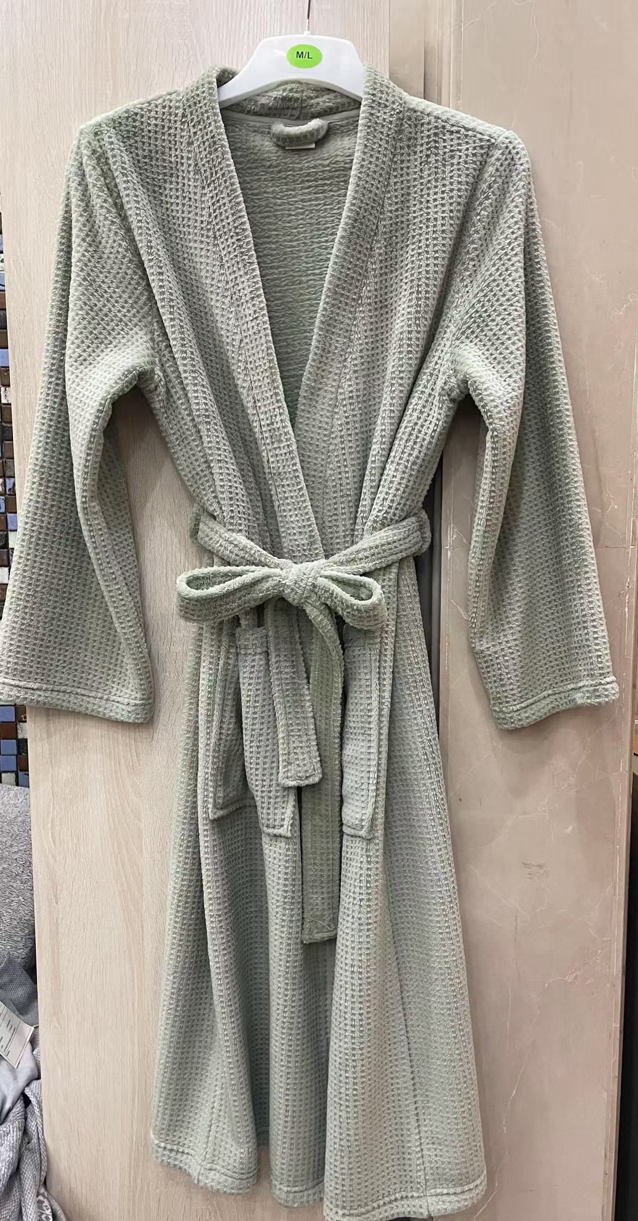 Zhangjiagang Hengyu Knitgoods Manufacturing Co.,Ltd. – vestido de noche 3