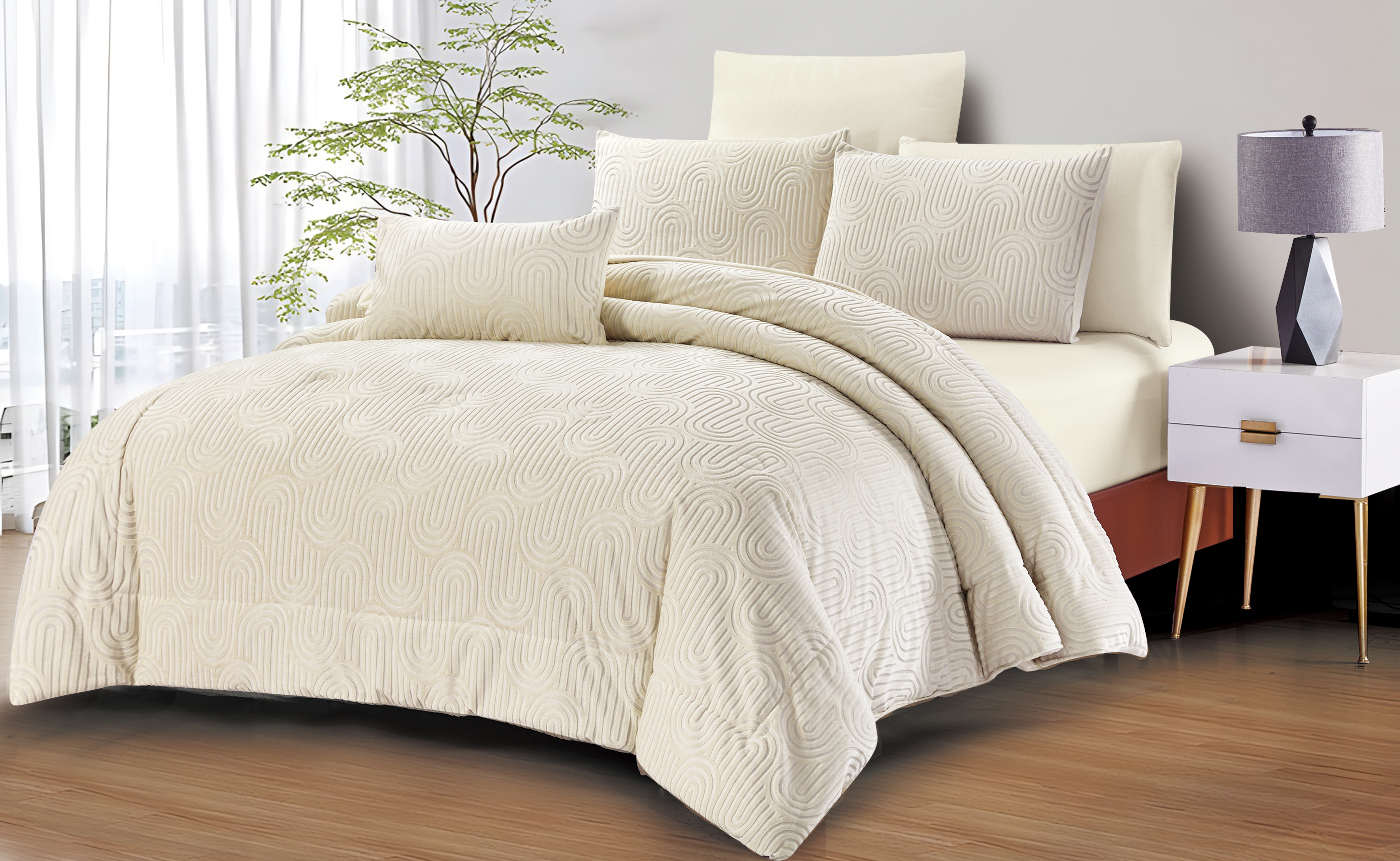Jacquard Comforter,