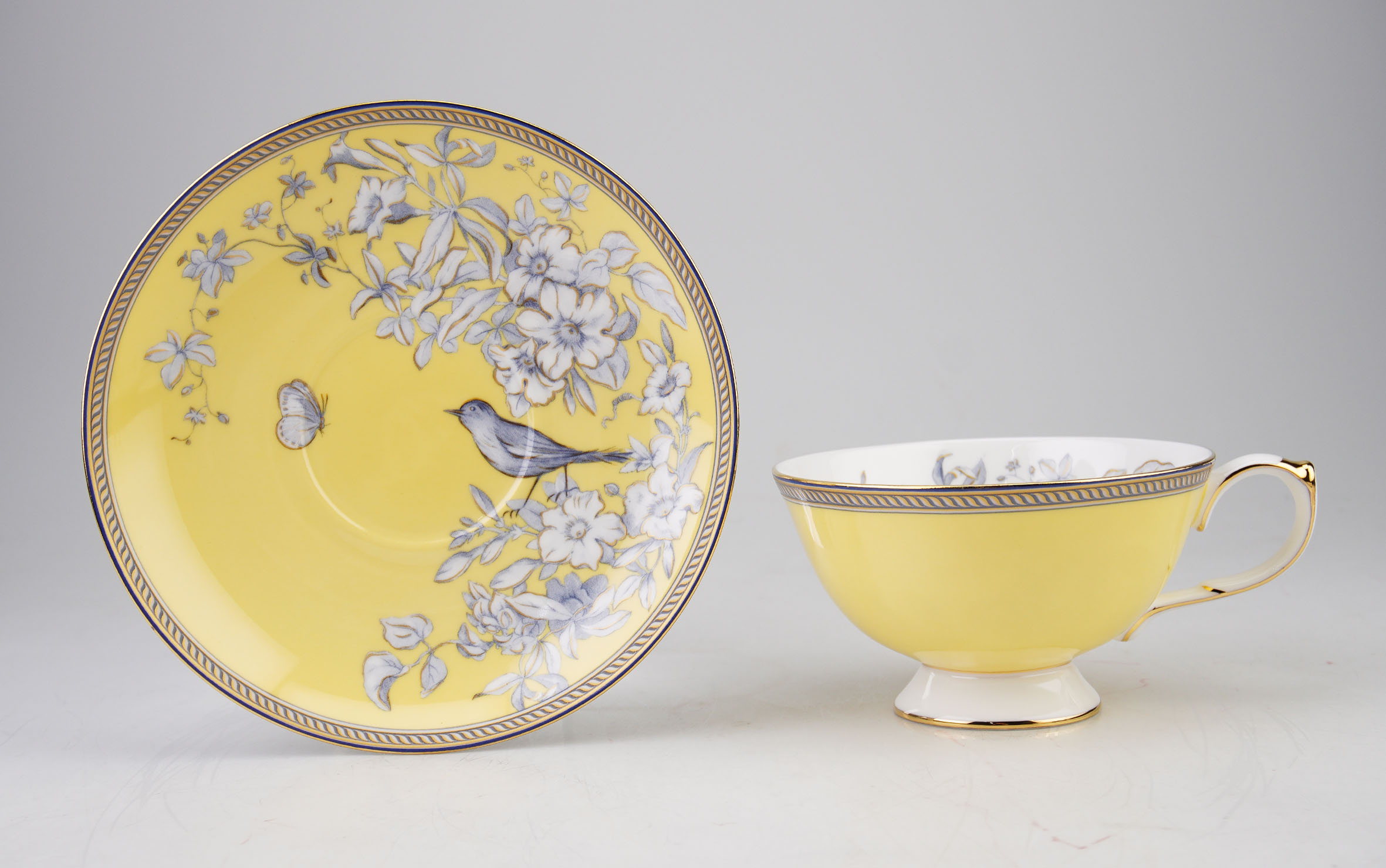 cup and saucer