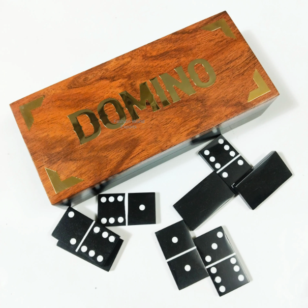 Domino