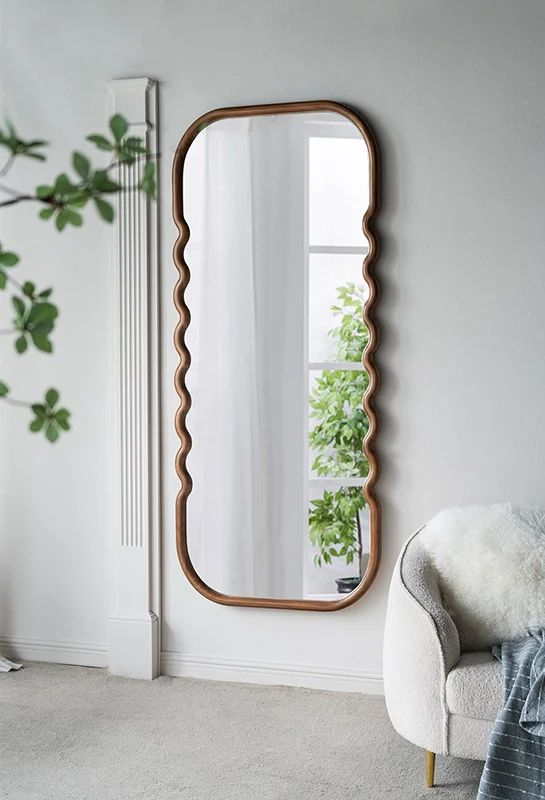 Wall mirror