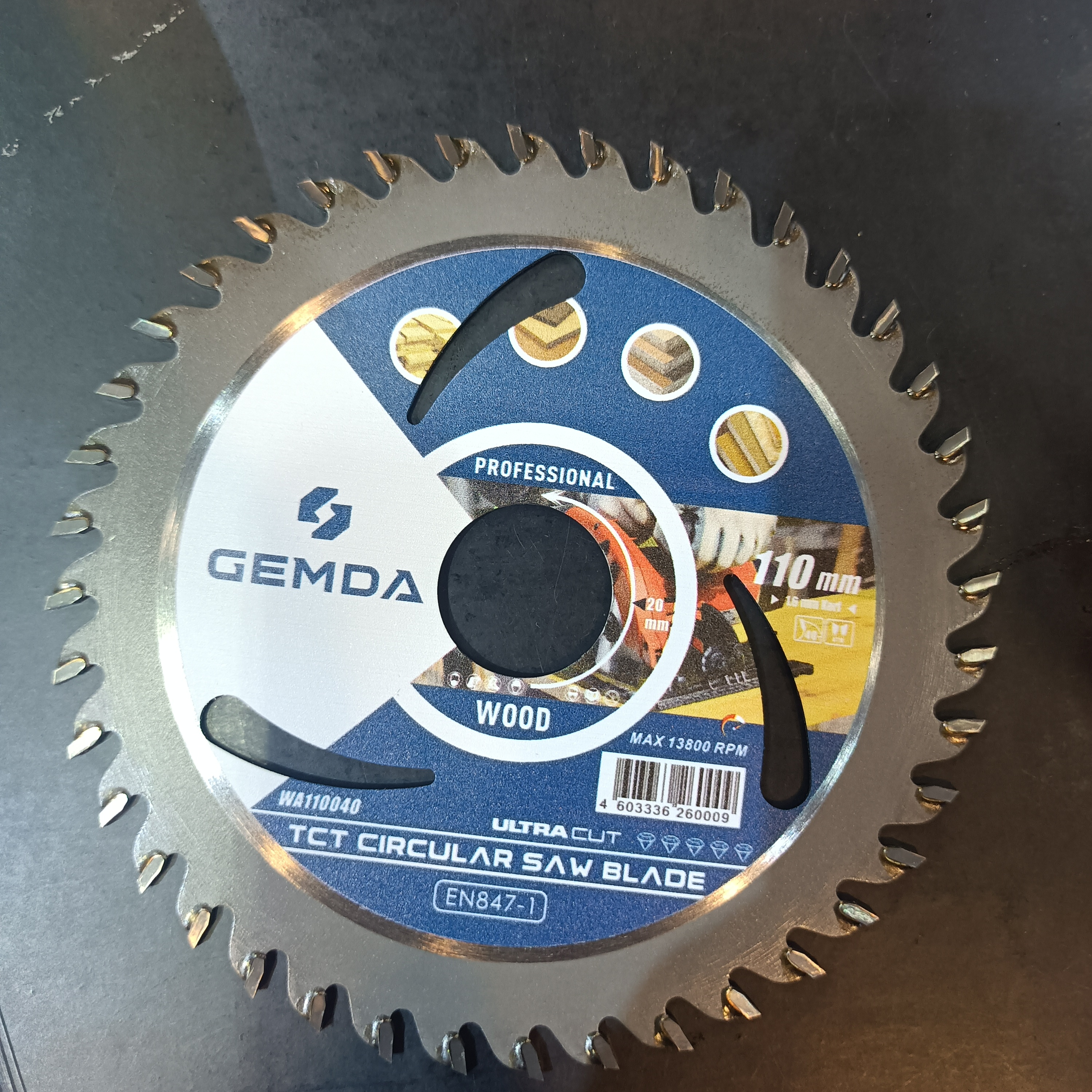 Speed-Cut Universal Wood Cutting Saw Blades