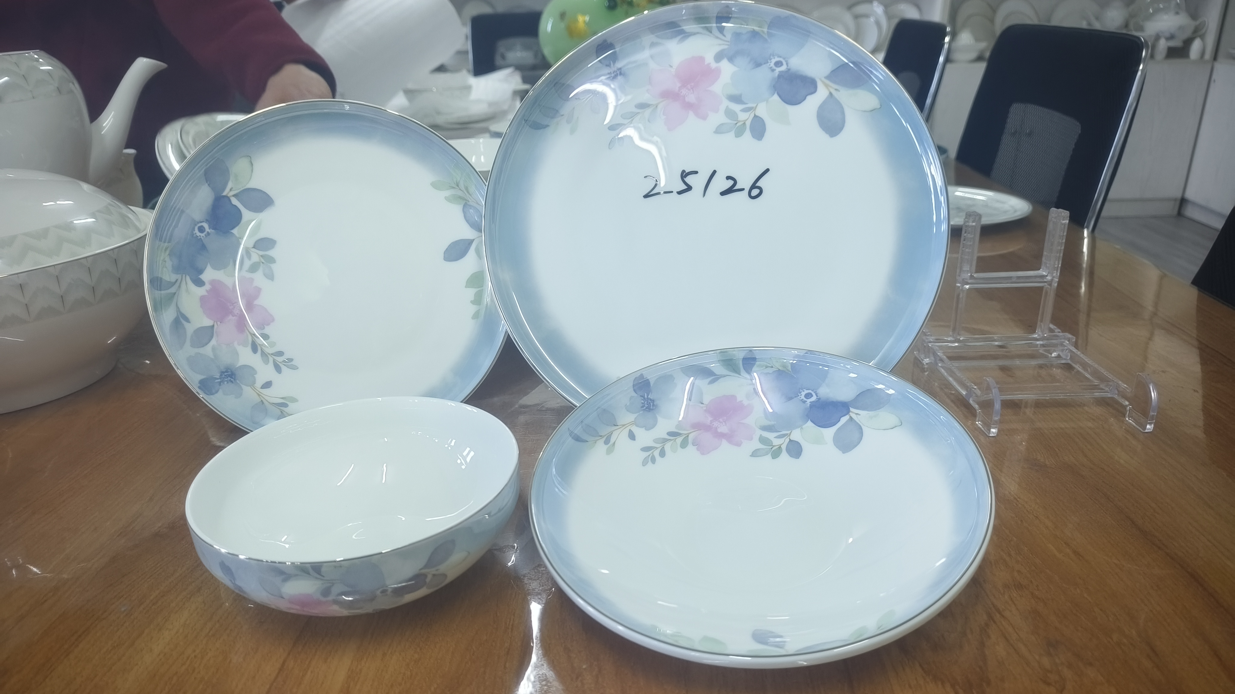 Dinner set