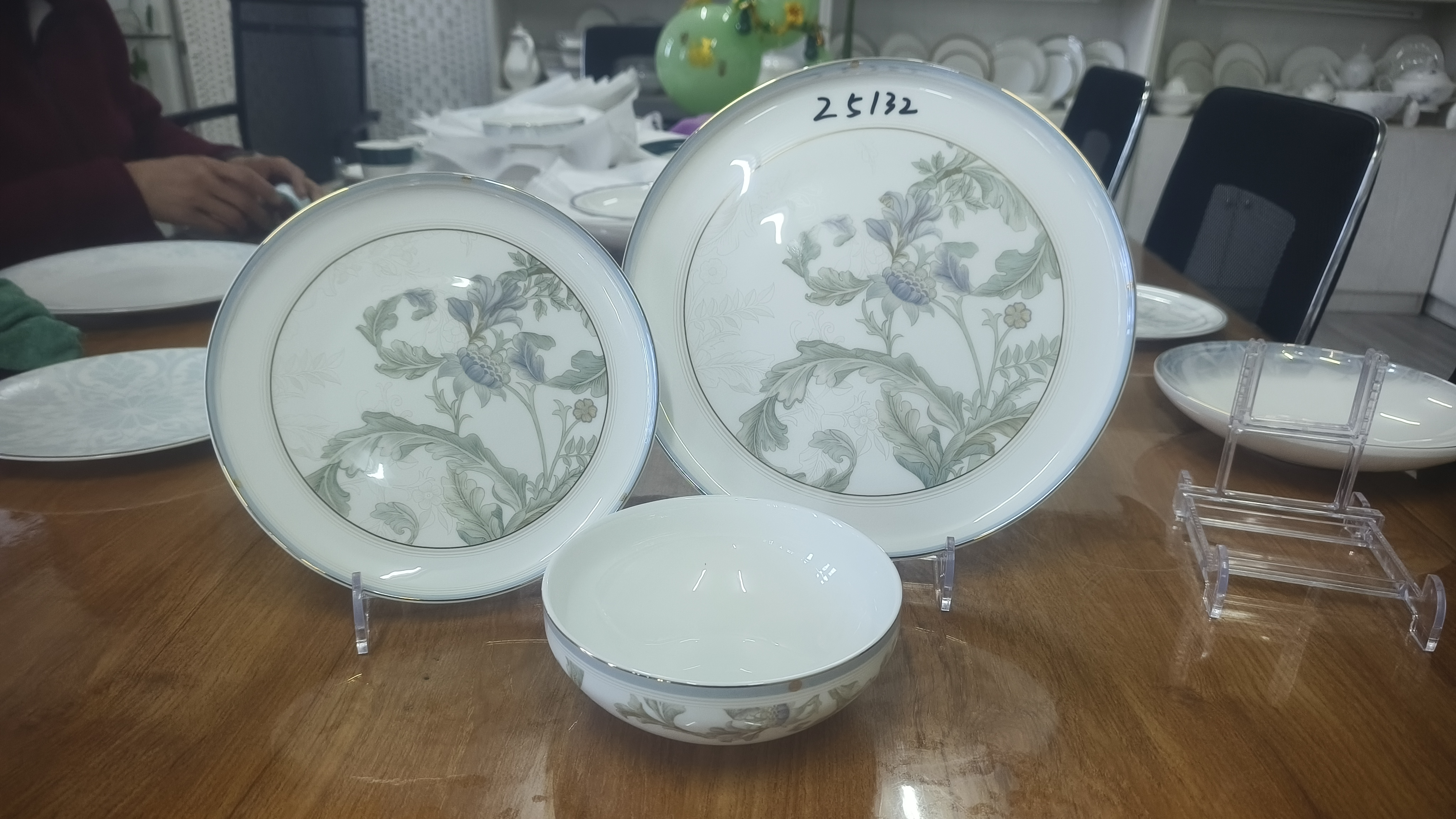 Dinner set