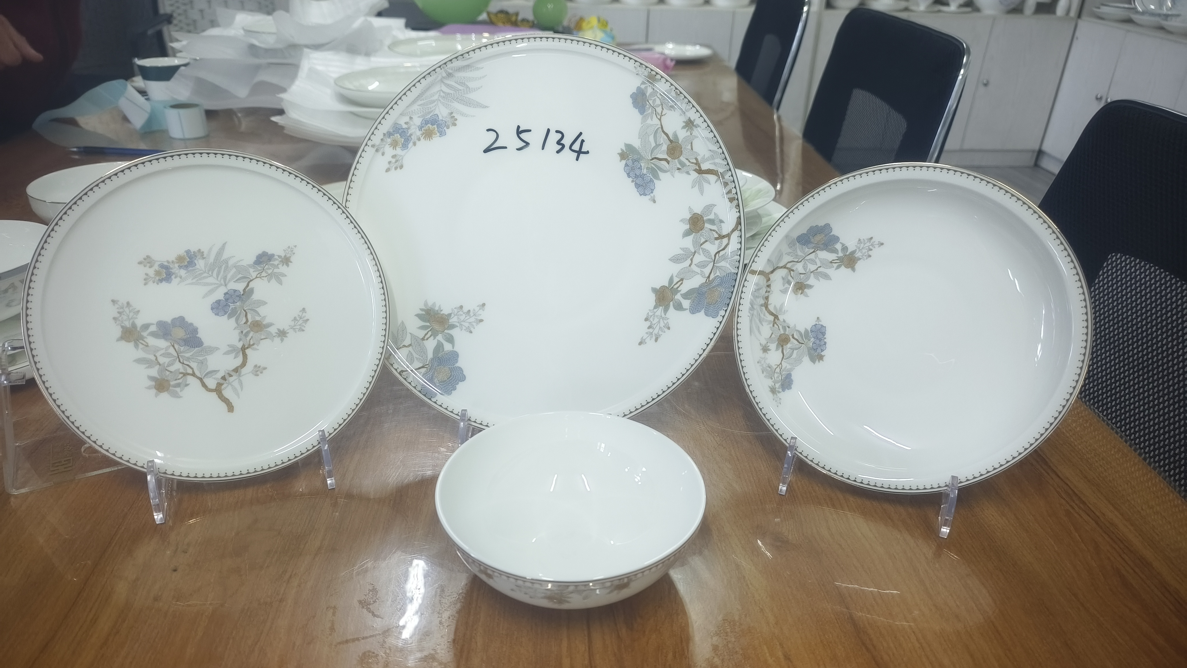 Bone china ware