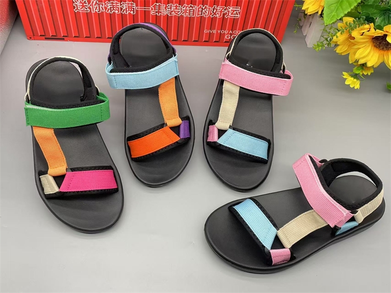 Eva Sandals