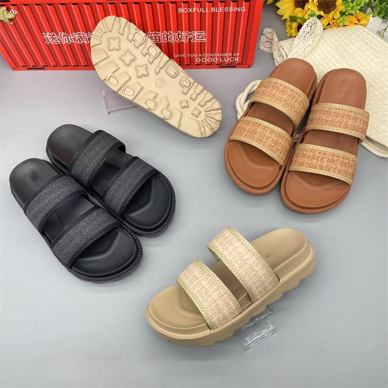 Eva Slipper