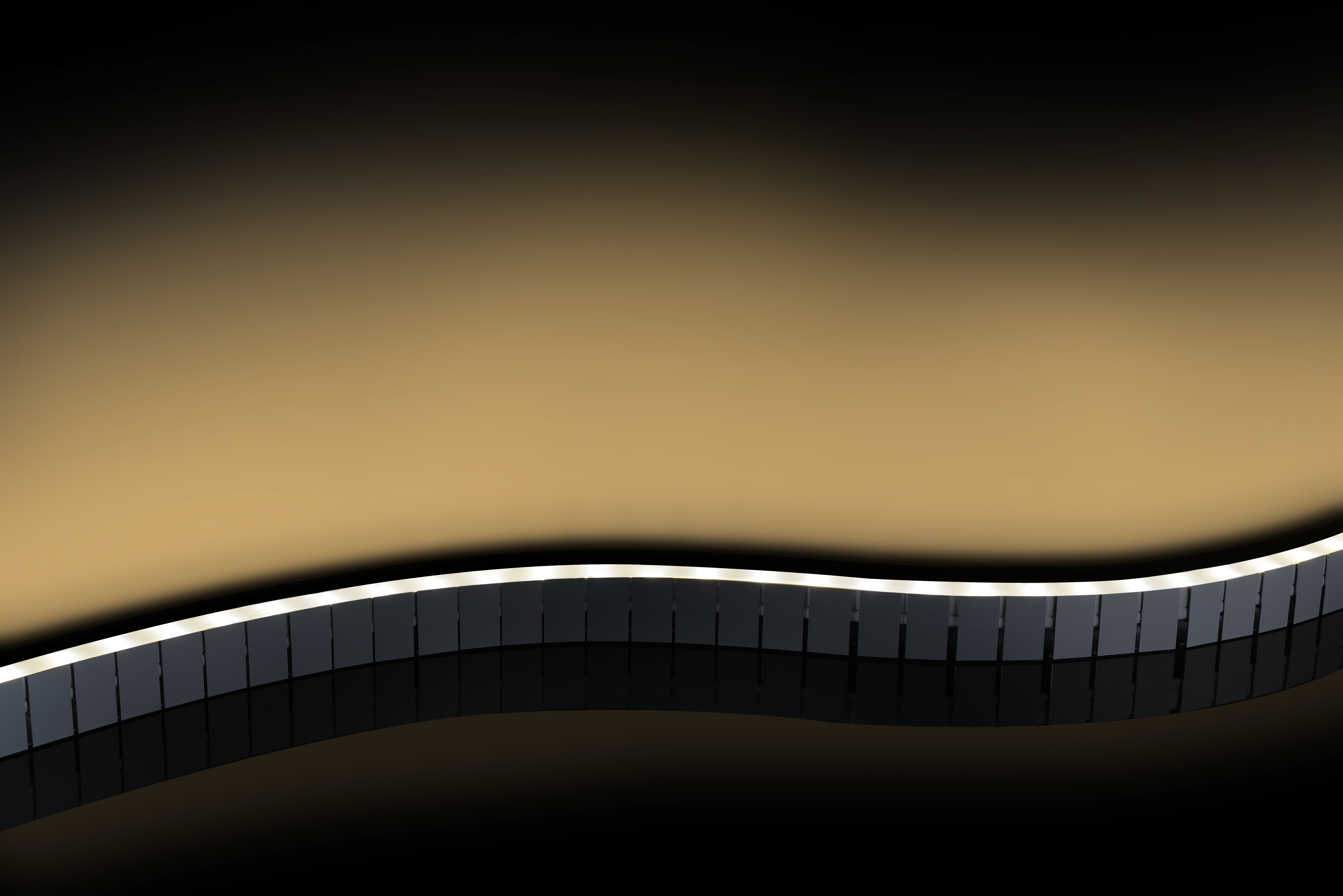 Lens strip light