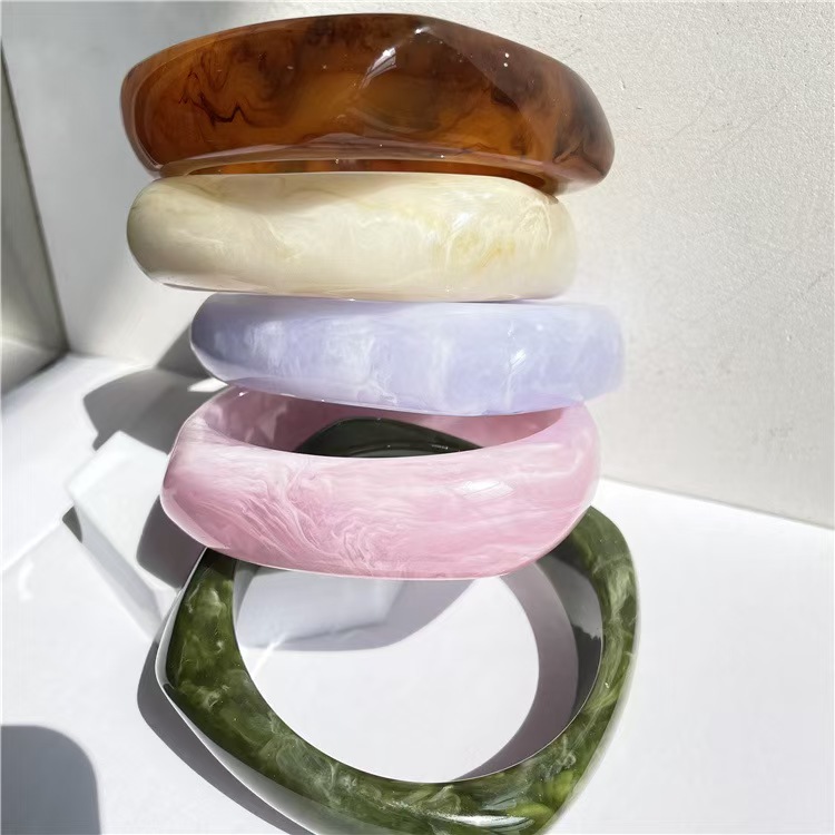 European and American fashion new marble patterned acrylic irregular square circular bracelet