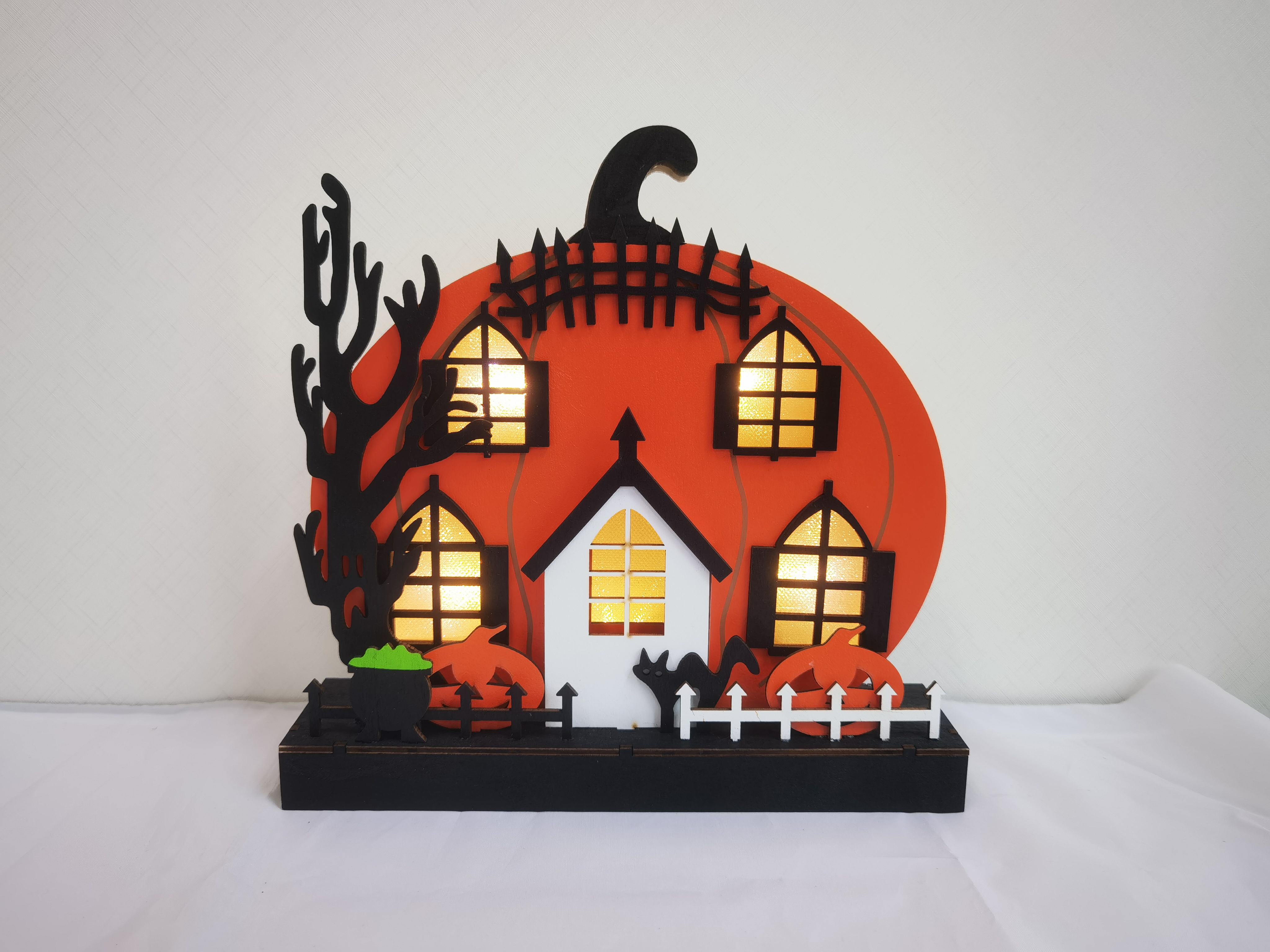 Light up Halloween decoration