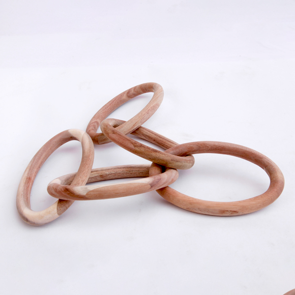 Wooden Chain Link Decor