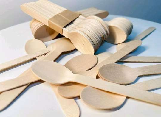 Wooden cutlery