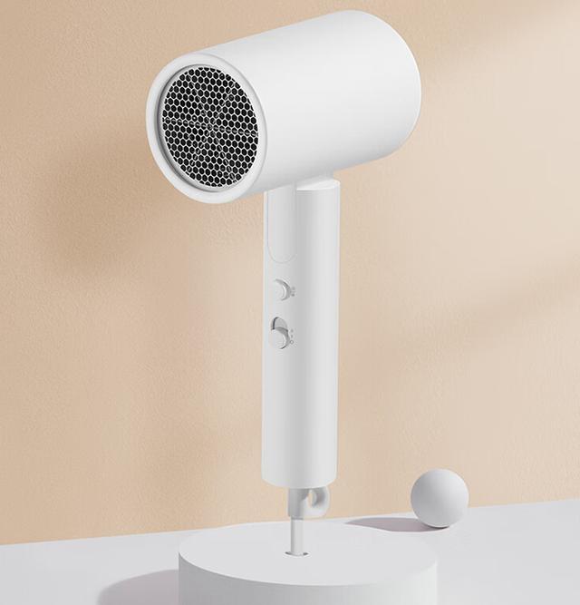 Hairdryer