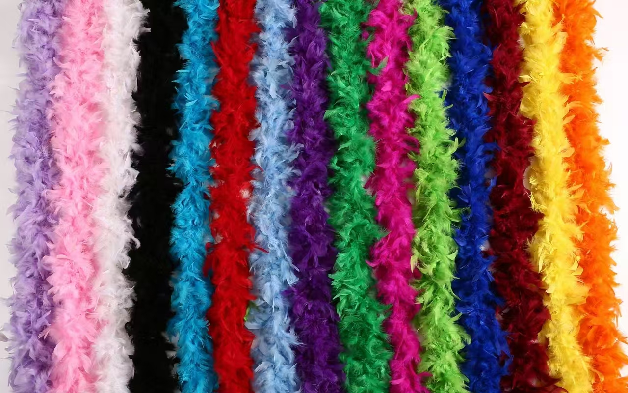 HUANGCHUAN  COUNTY  XINXIN  FEATHER  CO.,LTD – Photos produits 3