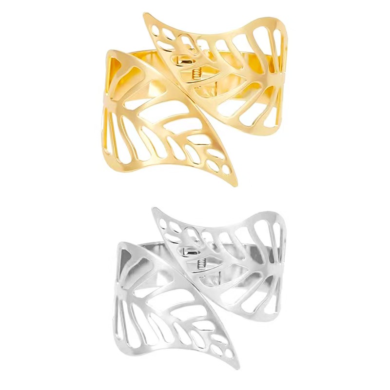 New European and American hollowed out leaf spring open bracelet