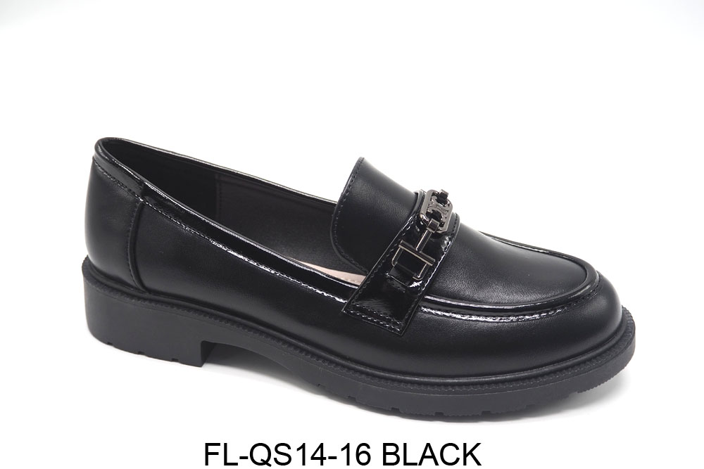 Casual shoes