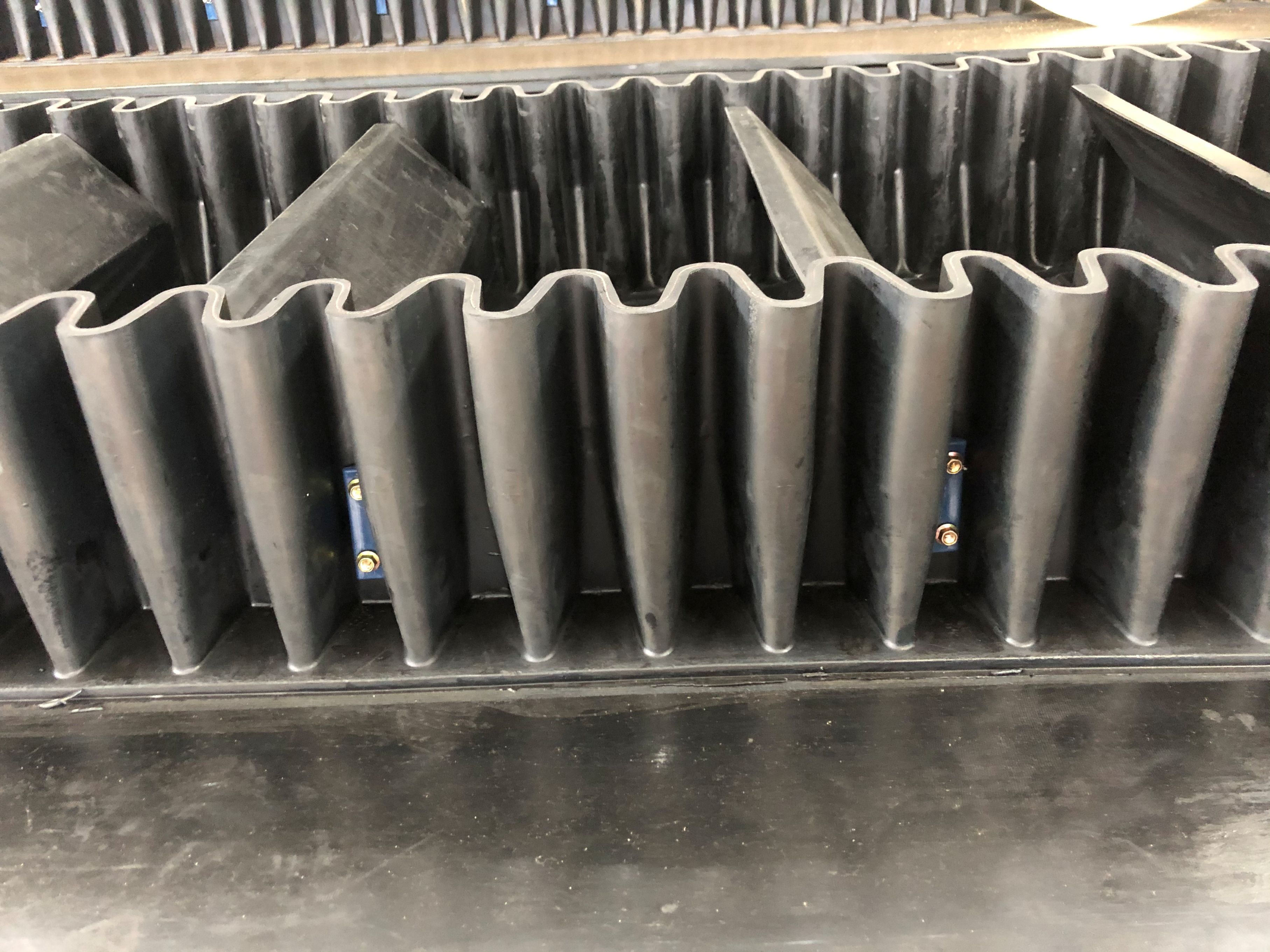Standard Industrial Inc – matriz de metal 2