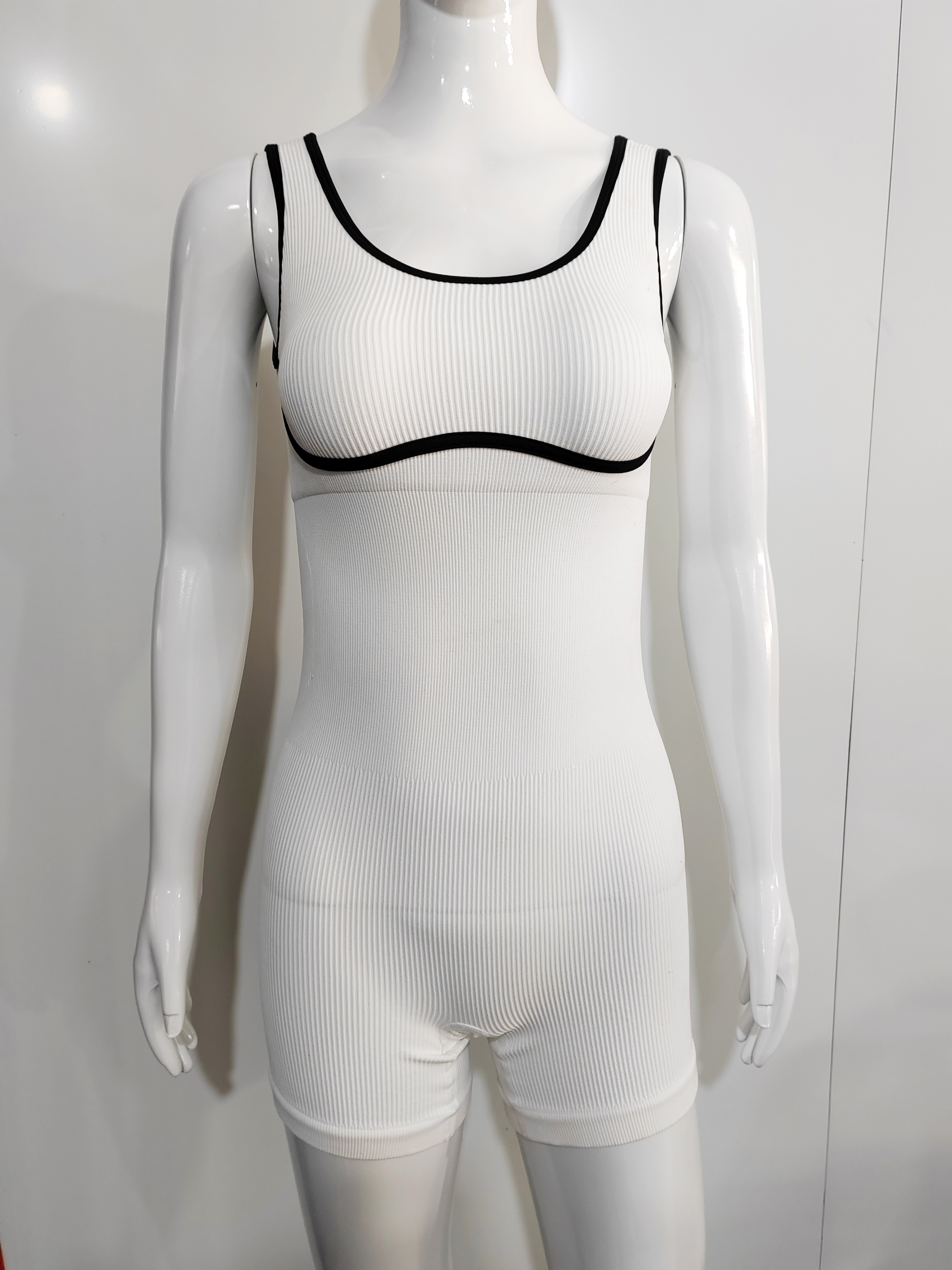 2025High Quality Yoga Garments Gym Wear Womens Fitness Clothes