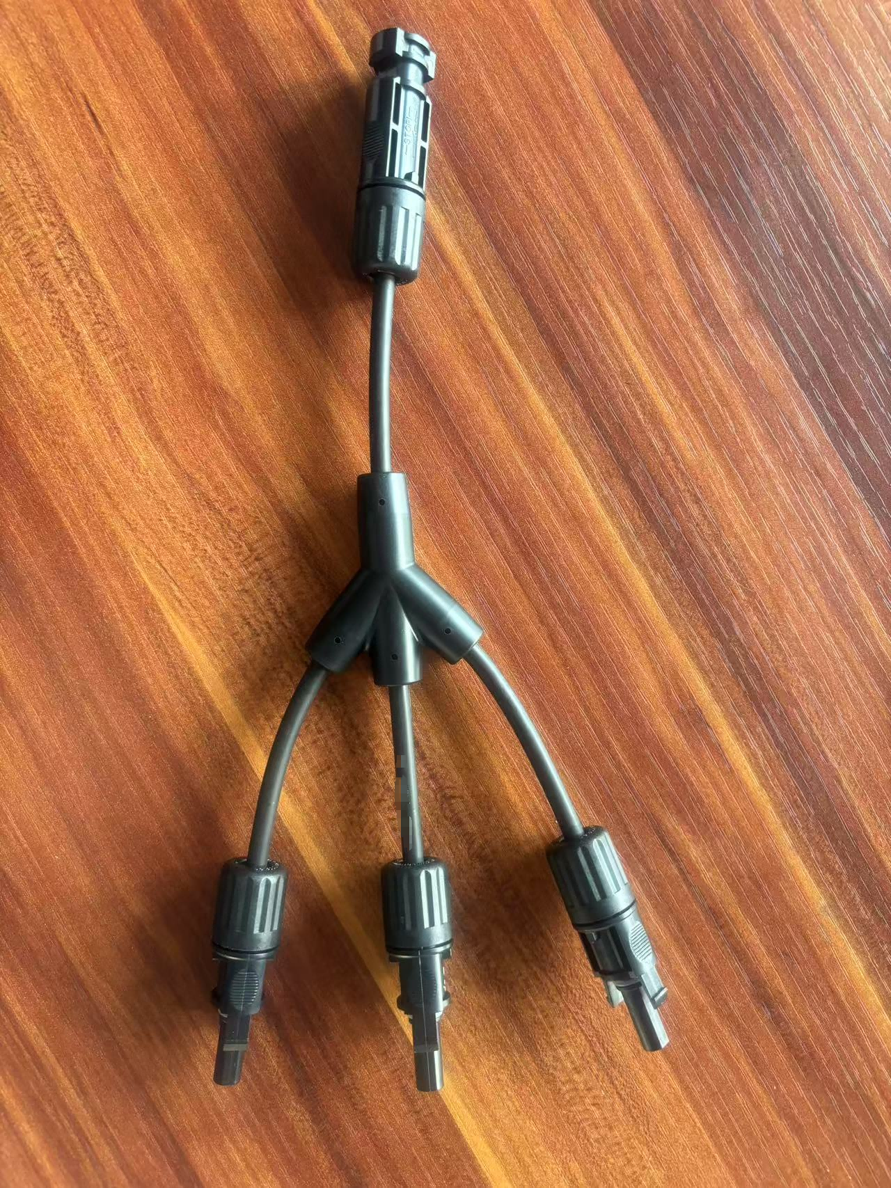 MC4 photovoltaic connector
