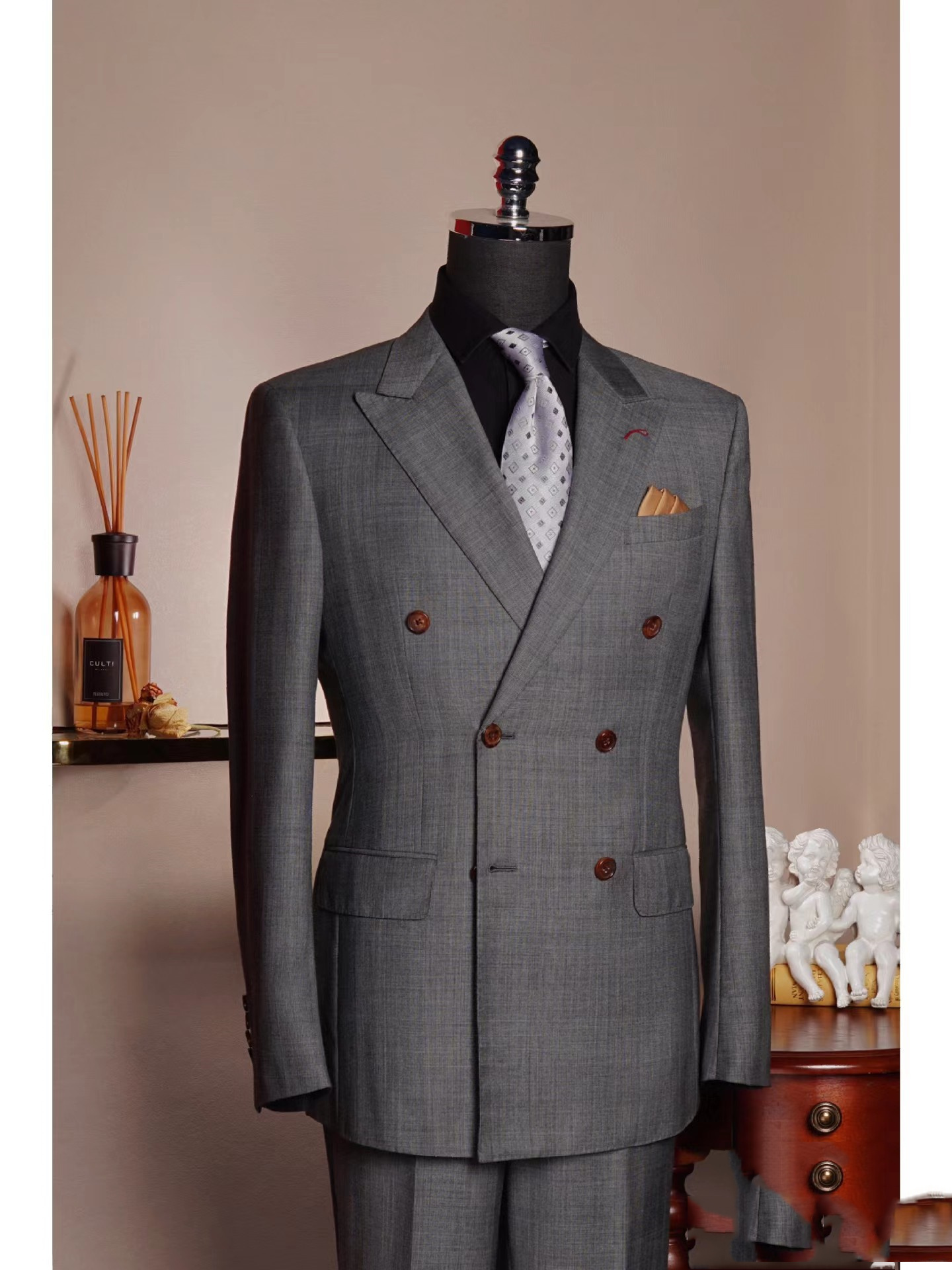 custom suits