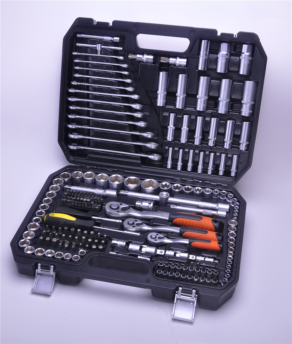 ZHEJIANG DAZHEN HARDWARE TOOLS CO.,LTD – arandela metálica 4
