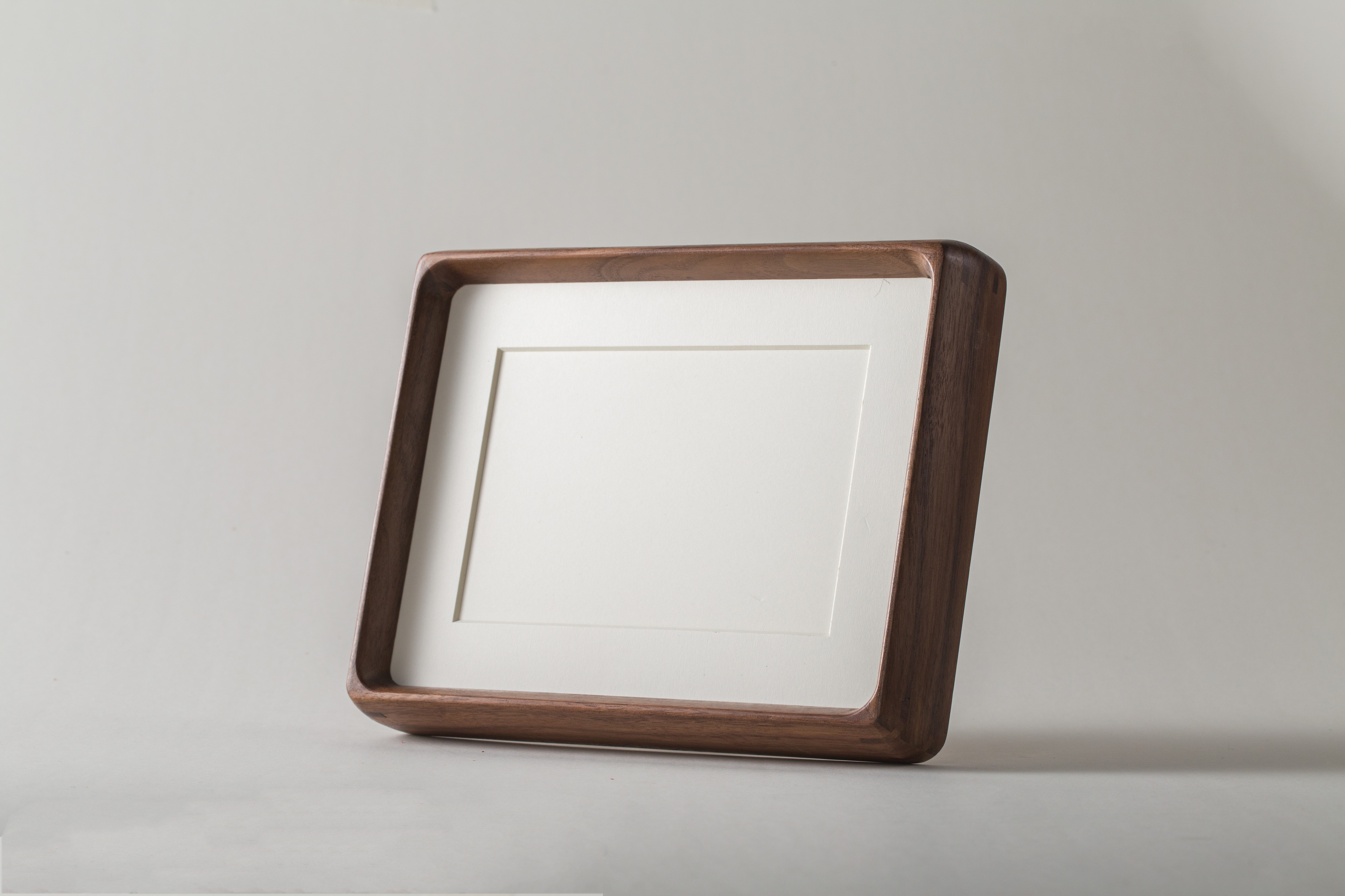 Wood photo frame